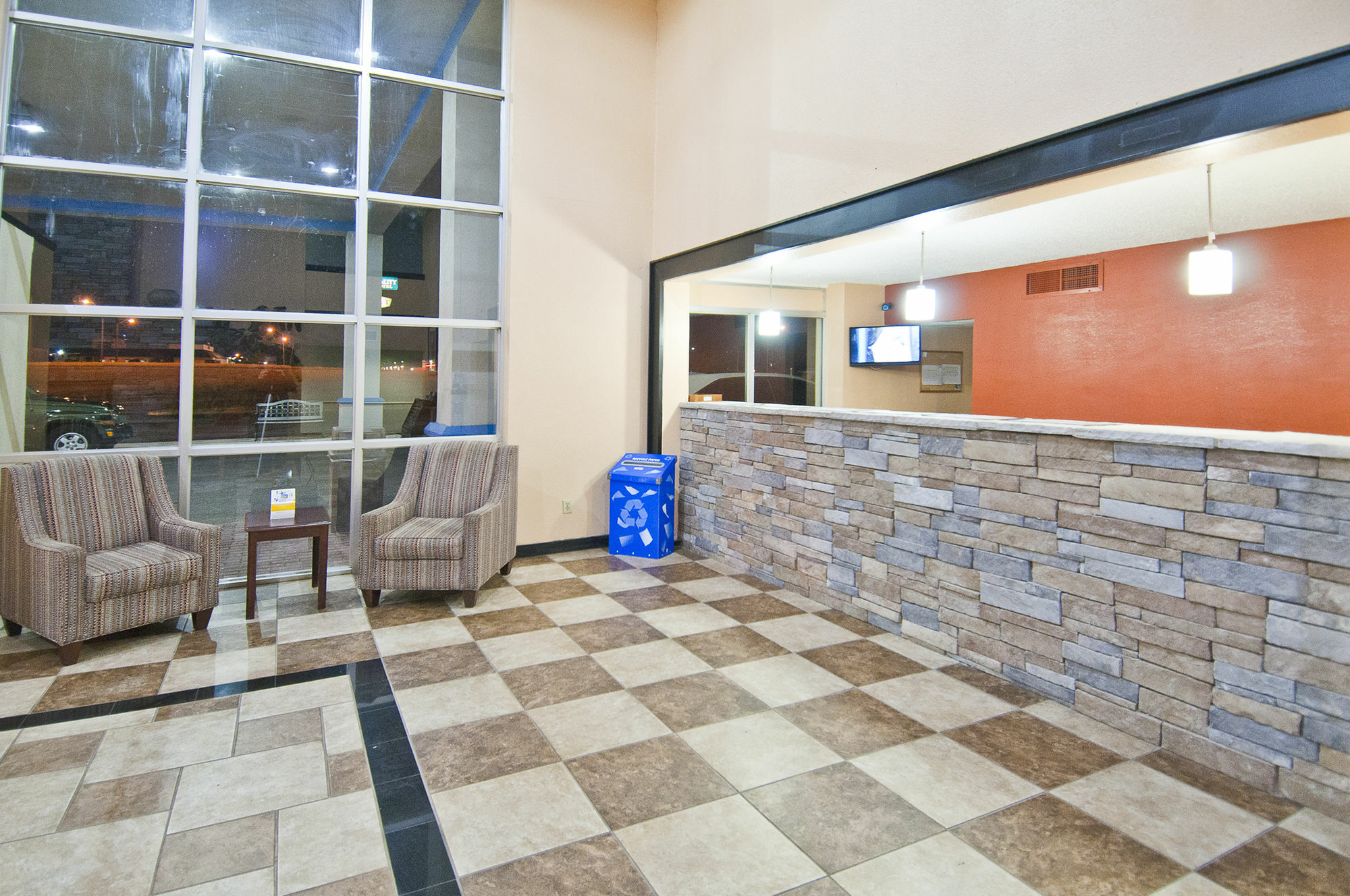 Econo Lodge Ardmore Bagian luar foto